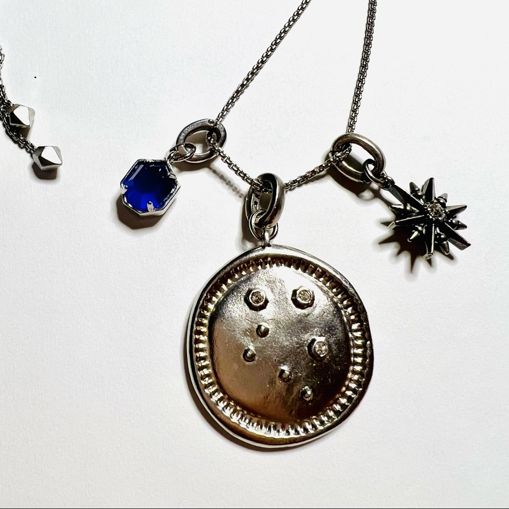 NWT KENDRA SCOTT HOROSCOPE LIBRA CHARM COIN PENDANT NECKLACE - Picture 5 of 9